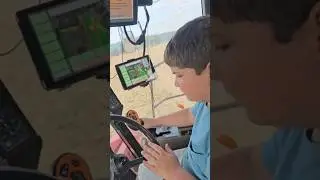 9yr old driving a $100,000 piece of farm machinery!🇺🇸🌽