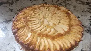 كيكة التفاح كتجي هشيشة ولديدة جربيها بهد طريقة