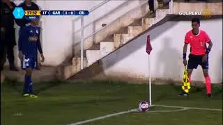 Renzo Garc&eacute;s vs Garcilaso