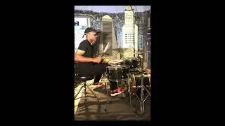Tomaas : short piece inspired by Miles Davis |Lawrence Lowe on drums