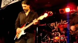 Mud Dog - La Grange @ The Yale Hotel
