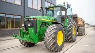 John Deere 8200