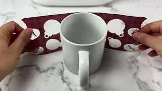 DIY Christmas Shaped Edge Mugs with Cricut Infusible Ink 🎄☕️ | Gingerbread, Trees & Snowflakes!