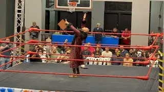 IWA: Pedro Portillo vs Riviero Rivera: Buffalo Bison Bull Rope Match: 