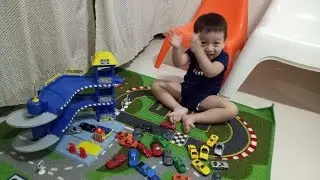 Kaiser's Toy Review: FastLane Parking Station