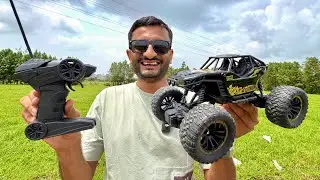 Light Projection Rock Crawler Remote Control Car with Smoke Unboxing - Jmv toys