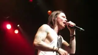 Slash ft. Myles Kennedy & the Conspirators - 