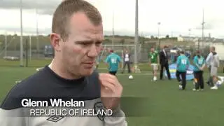 Irish soccer stars want to lift the country's spirits - Andy Keogh