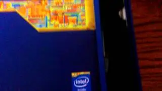 La stronzata EP 1: musichetta Intel all'apertura del NUC