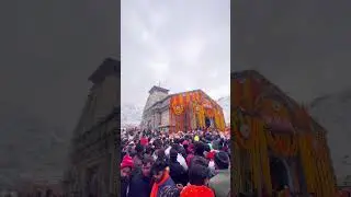 Kedarnath Crowd