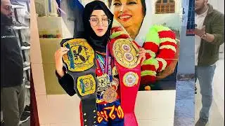 Imported Branded Shoes Wholesale Market Karachi | agha kaleem and rabia noor in shoe inn branch 🥰