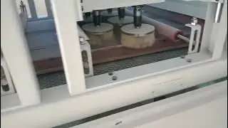 Solid wood door brush sander wood sanding machine.