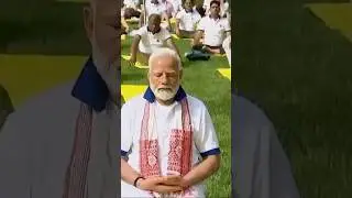 India's Modi Leads Morning Yoga Session in New York