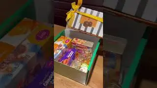 New Year & Christmas Gift hamper 🎄🎁 Karachi Bakery | #shorts #viral #voiceover#newyear #christmas