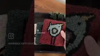 Rug hooked coasters