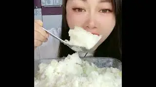 #01 ASMR eating snow happy #asmr #iceeating #ice #snow #snoweating