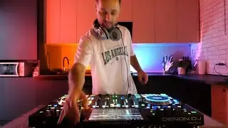 Jenya Lee - Melodic techno, progressive house, vocal house mix @in the kitchen 