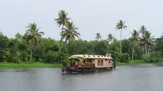 Kerala backwaters boat tour