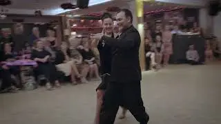 Georgina Vargas & Oscar Mandagaran - Les Allumés du Tango