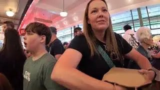 Pike Place Market, Arrival