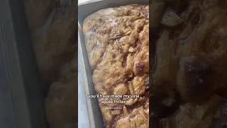 Моя вирусная фокачча с яблочным оладьём на закваске #сладкаяфокачча
