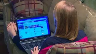 Digital hoarding: When to hit delete on electronic material