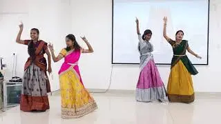 VETEXUBERANZA &lsquo;24 Group Dance by 4th year  girls