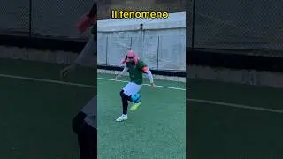 Quando il FENOMENO calcia di sinistro 😂 @ZioFranco_cp7  #calcio #fenomeno