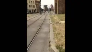 Porta al Prato-Cascine andata e ritorno contromano sui binari del tram