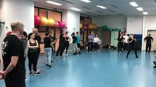 הורה עצמאות קבוצה ב 10/12