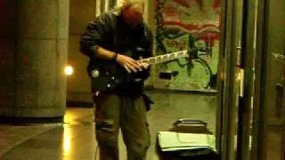 Paris street guitarist in Bastille