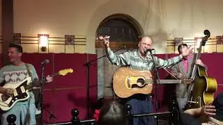 The Barnshakers - Yah! I'm Movin'