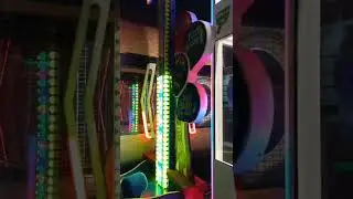 Blue Fang plays the hammer game