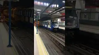 S-9000 L8 entrando desde fondo de saco en Nuevos Ministerios #metro #metrodemadrid #shorts #viral