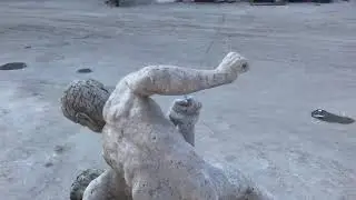 Life Size Natural Cave Stone Roman Sculpture Travertine Marble Naked Man Fighting Statue