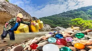 Treasure Hunters Fail to Retrieve Enormous Gold Nugget Worth Millions