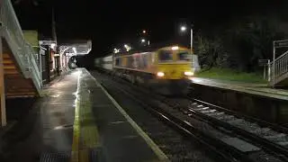 (HD) GBRf 66702 thrashes through Borough Green with a brand new Thameslink 700 - 16/12/15