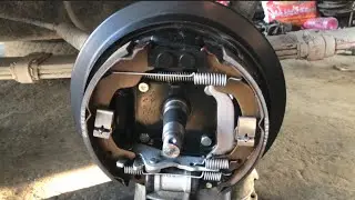 Suzuki Mehran/Maruti rear wheel break shoe cleaning 