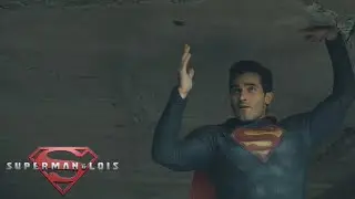 Superman Saves People On The Bridge | Superman e Lois 1&times;3 The CW