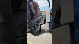 TUNDRA SR5 vs CHEVY SILVERADO #viral #race #racing #trucks #tundra #chevy