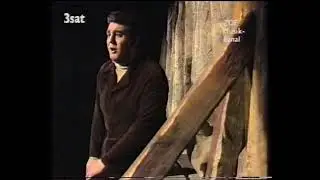 Placido Domingo sings 