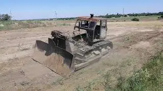 трактор с-100 розробка старої ділянки #с100 #бульдозер #дт75 #дт #оранка #пахота #смд #д108