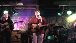 The Spokane Chiefs - I Can Love You Better (great eagles like pop rock song)
