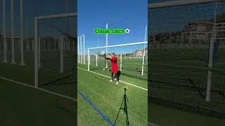🧤⚽️ #goalkeepertraining #goalkeeperlife #goalkeeper #football