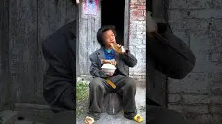 A satisfying Chinese short man eating fried pork with rice #funny#mukbang#asmr #part12