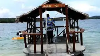 VANUATU OYSTER ISLAND