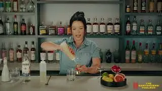 How to Clarify a Cocktail Using Coconut Milk | Bartending Tips with Natalie Faustino 🍸🥥