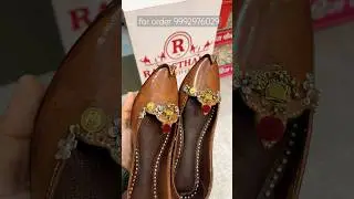 #jutti#mojari#footwear#suit#ladieswear#ladiessuits#fashion#punjabijutti