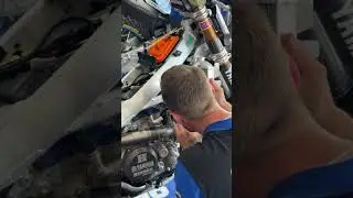 Factory Radiator Change on Maxime Renaux's YZ450FM in China (#MXGP)