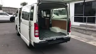 5908 2018 Toyota Hiace DX 2.0 Petrol